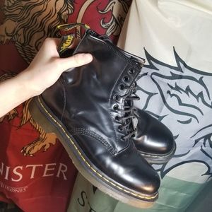 Doc Martens 1460 Original Smooth Black 9 FREE ITEM